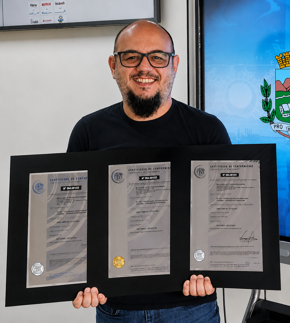 Danilo Velloso com certificações ISO tripla